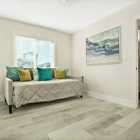 Ocean Views Retreat! Renovated Apt With Beach Bikes! 圣奥古斯丁 外观 照片